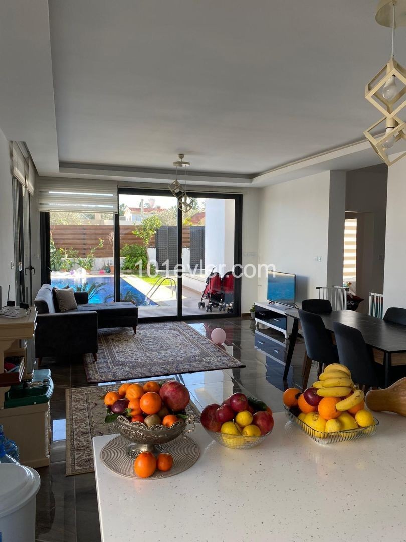 LUXURIOUS VILLA CLOSE TO EVERYWHERE IN OZANKÖY REGION. ** 