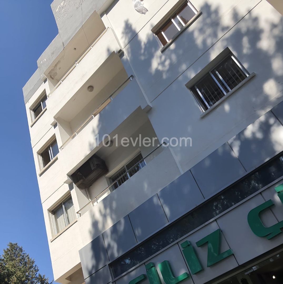 Büro Kaufen in Kumsal, Nikosia