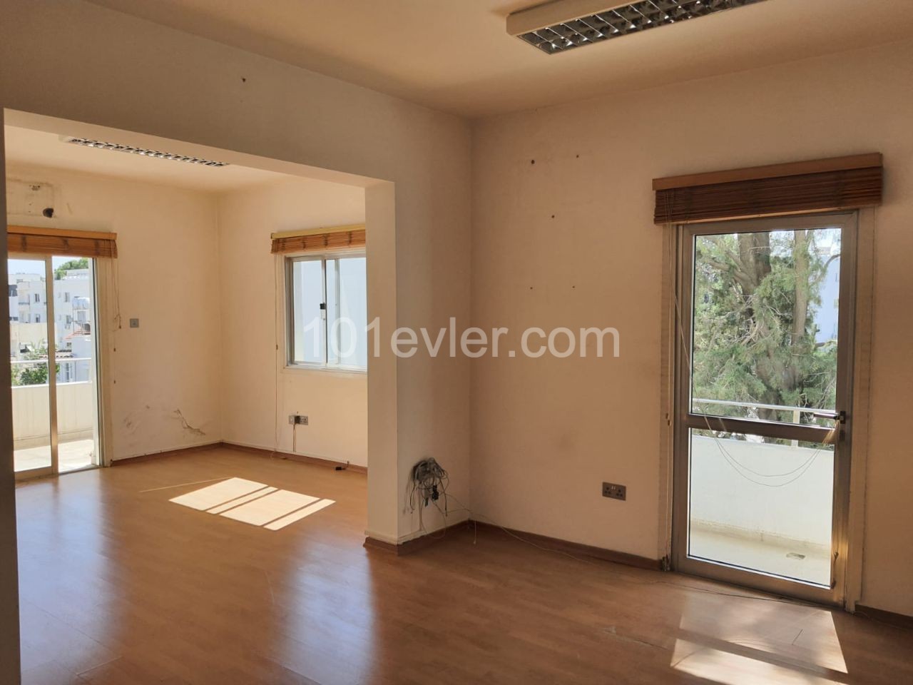 Office For Sale in Kumsal, Nicosia