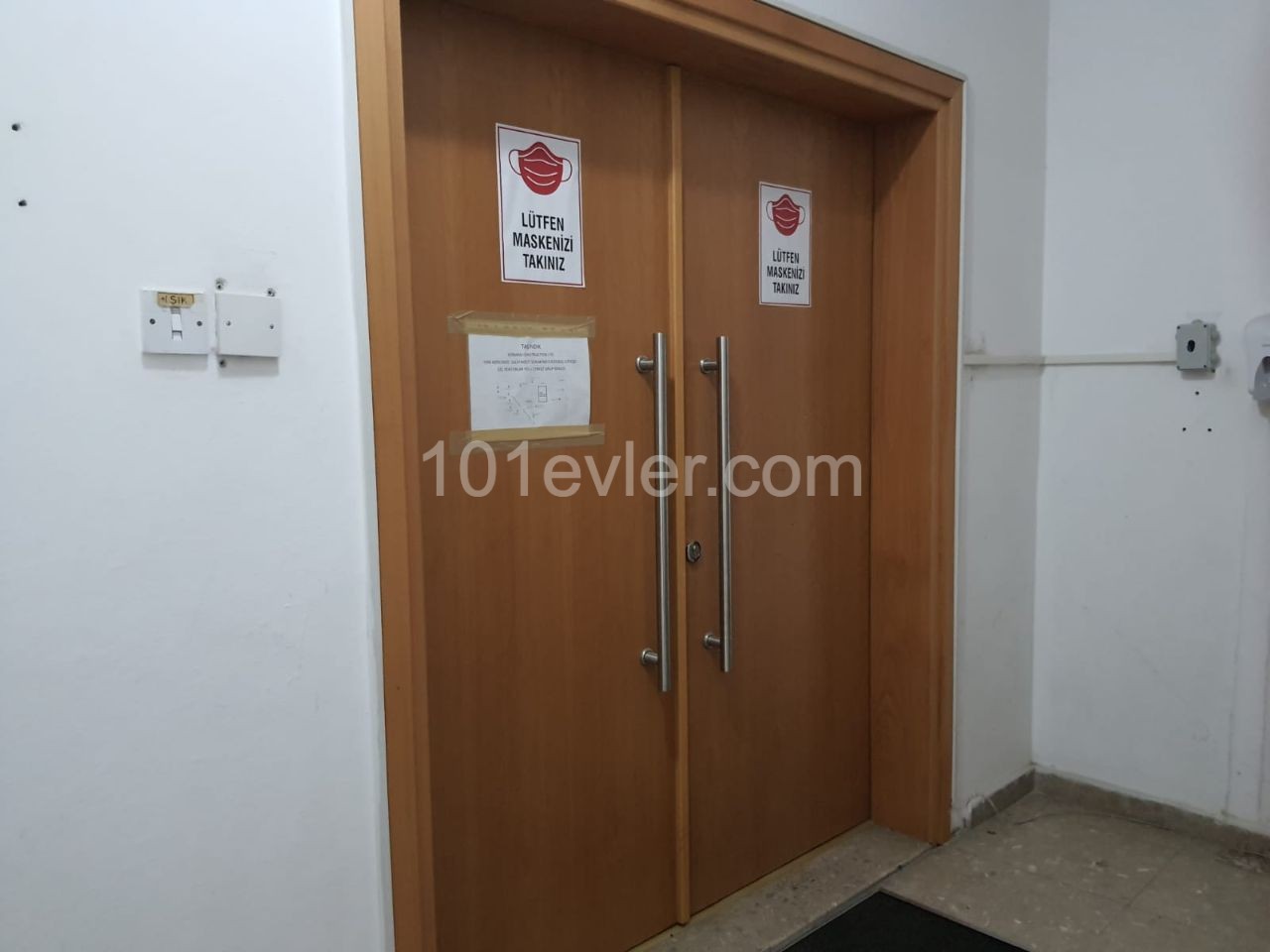 Office For Sale in Kumsal, Nicosia