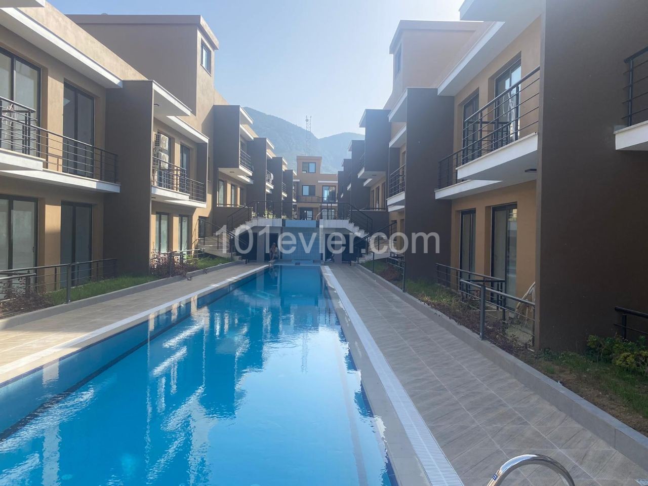 2 BEDROOM APARTMENT - REDUCED FROM 75,000 TO 65,000