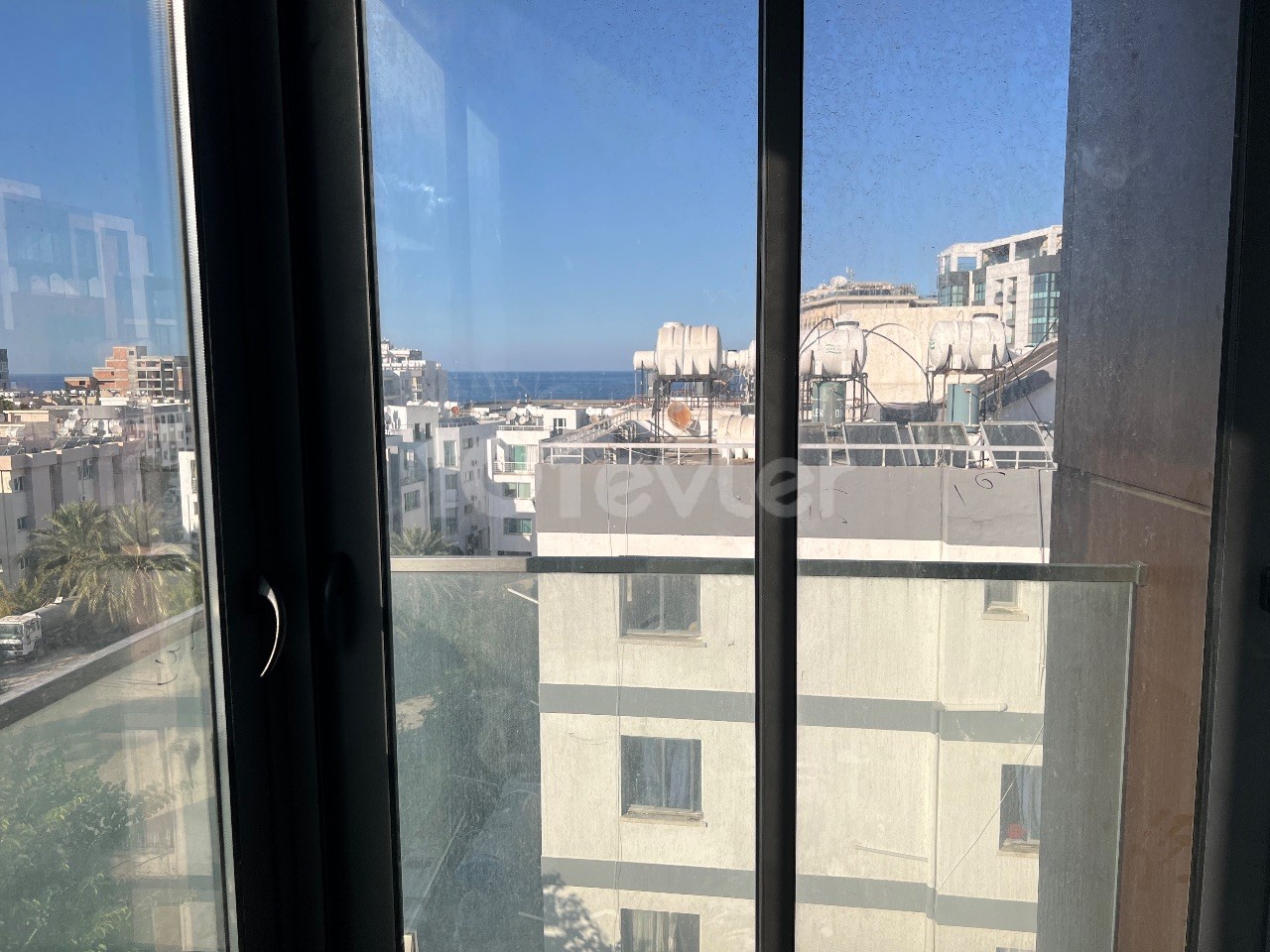 Flat For Sale in Yukarı Girne, Kyrenia