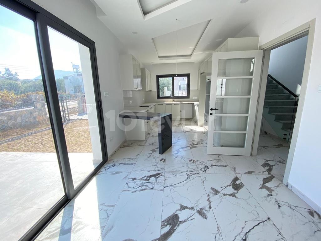 Villa For Sale in Çatalköy, Kyrenia