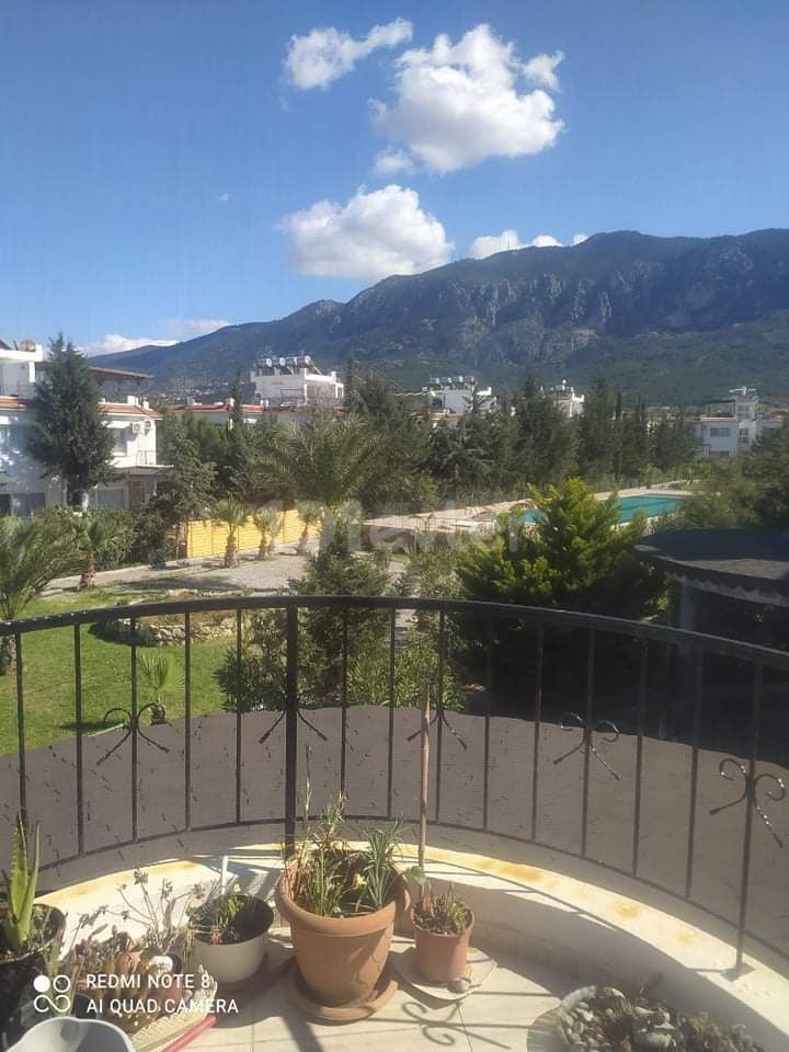 Girne LAPTA da 3+1 Penthouse Daire