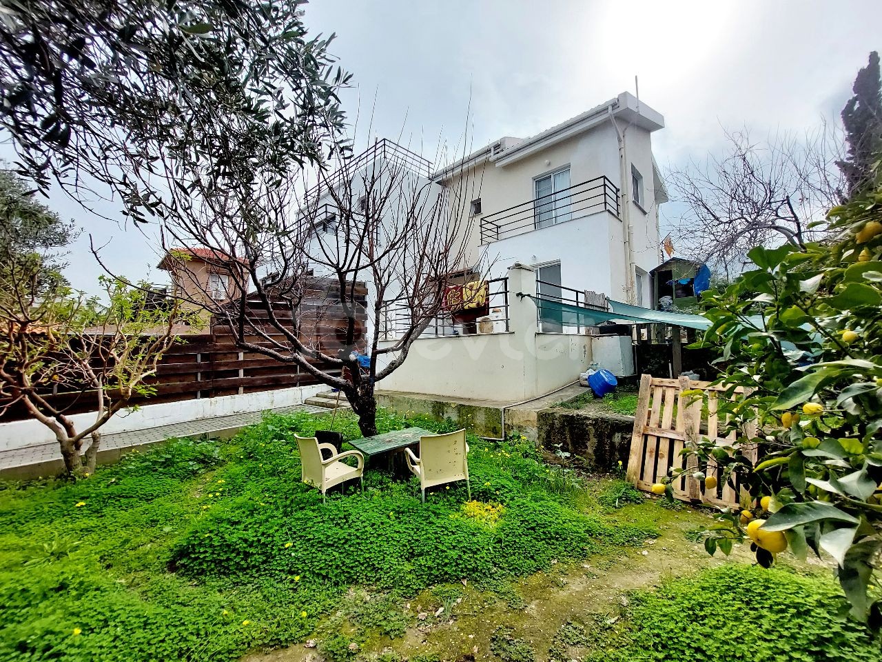 Semi-detached villa for sale in Girne Karaoğlanoğlu (near Gau)