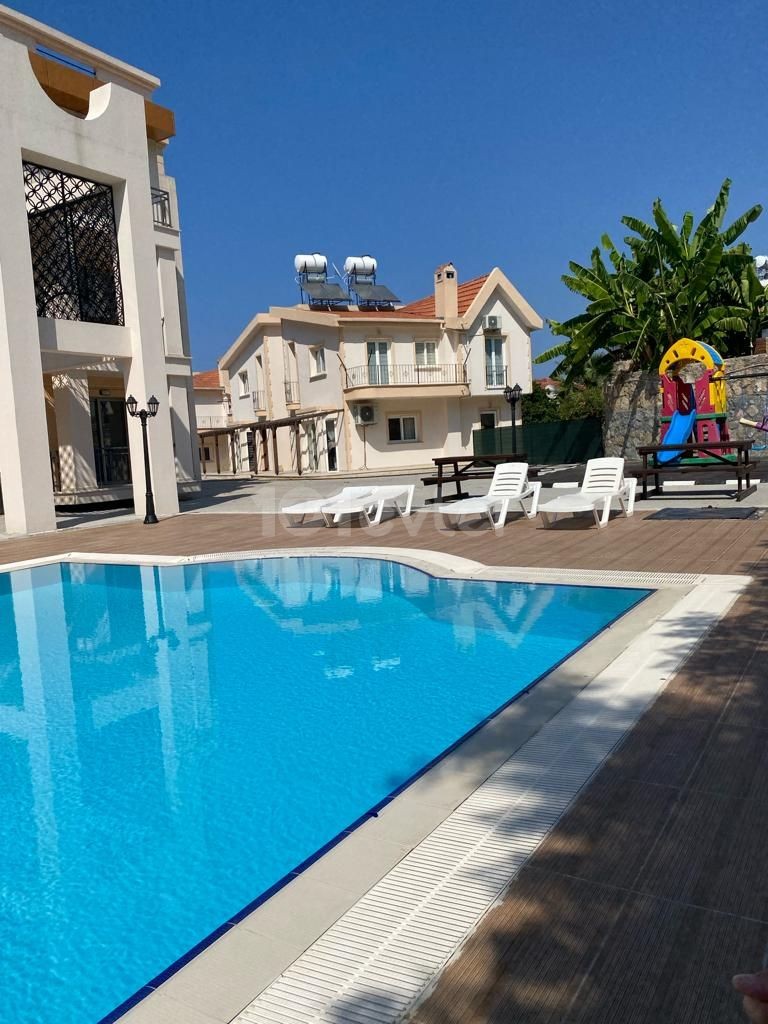 2+1 luxury flat for sale in Kyrenia Lapta