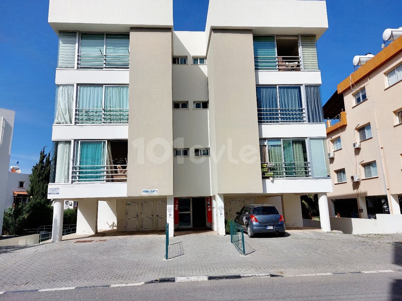 Girne merkezde 1+1 satılık daire