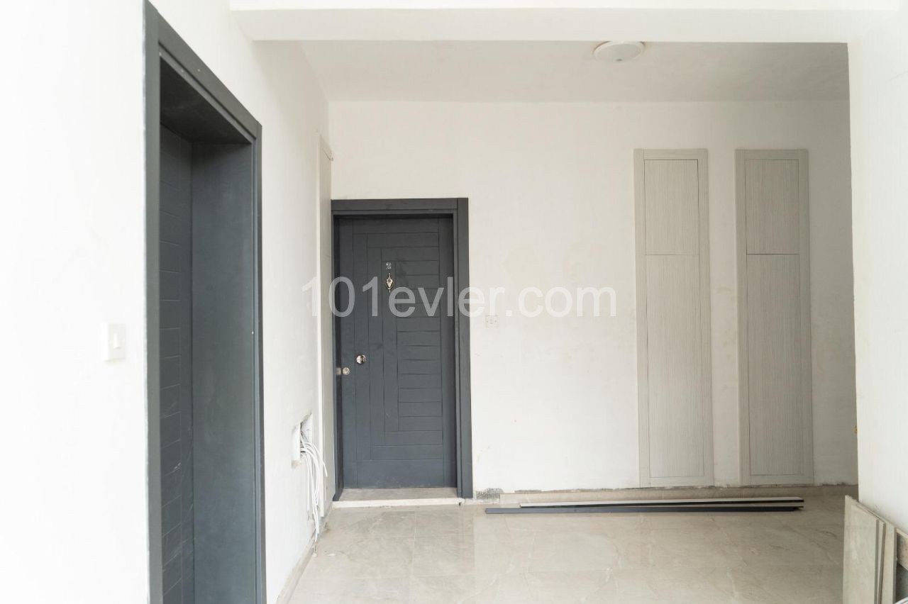 2+1 Girne Lapta (80 M2) ** 