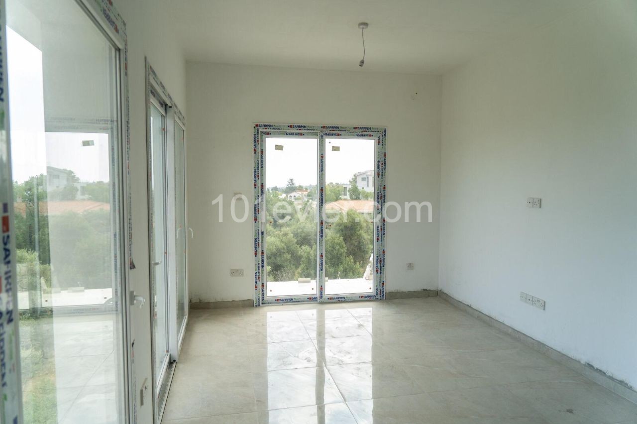 2+1 Girne Lapta (80 M2) ** 