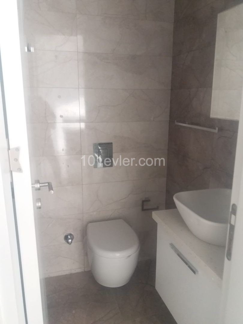 Kyrenia center, satalik, 1+1 dare, 65,000 STG ** 