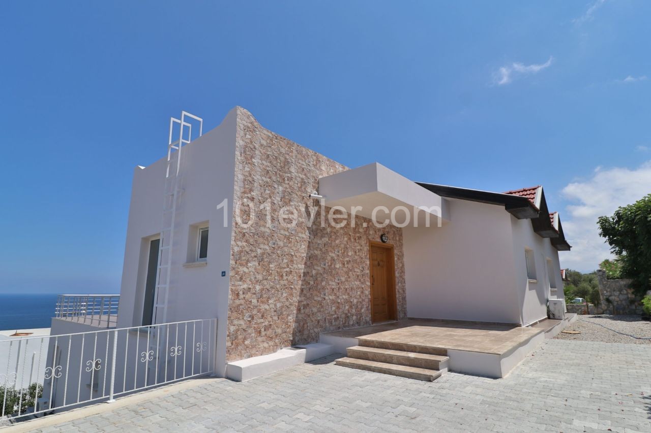 Esentepe, villa 850m2, 3+2, 360000stg ** 