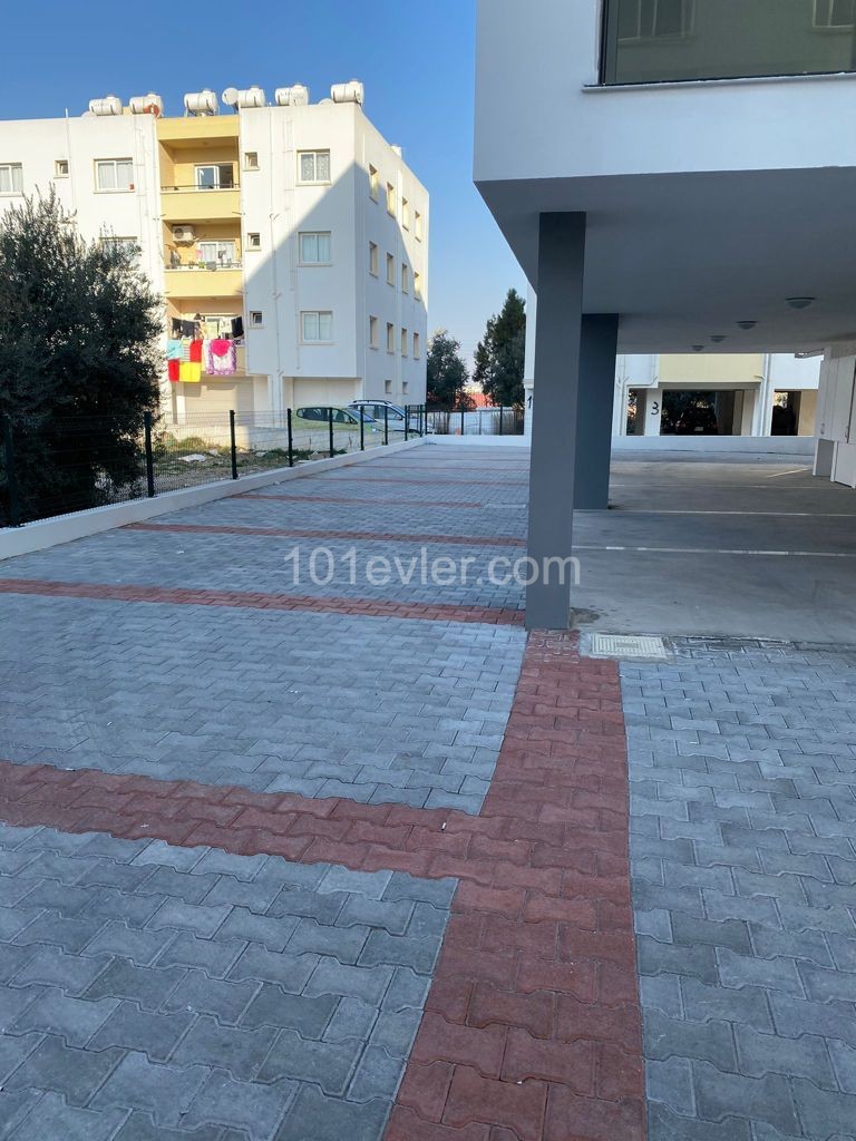 Lefkoşa Küçükkaymaklıda Satılık  2+1 yüksek kaliteli Ultra Lux Daireler