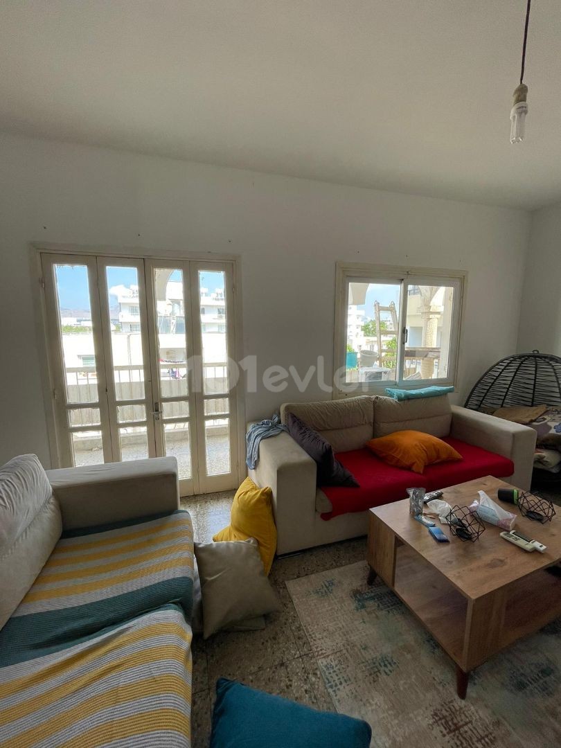 3+1 FLAT FOR SALE IN GÖNYELİ