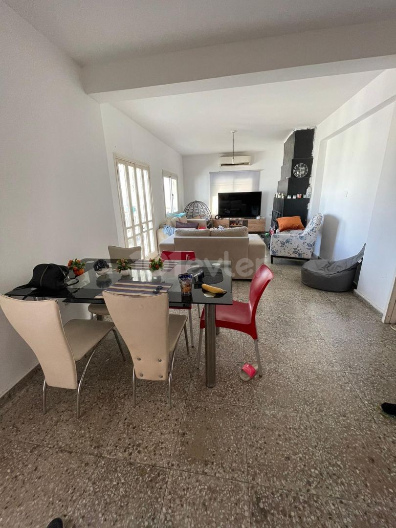 3+1 FLAT FOR SALE IN GÖNYELİ