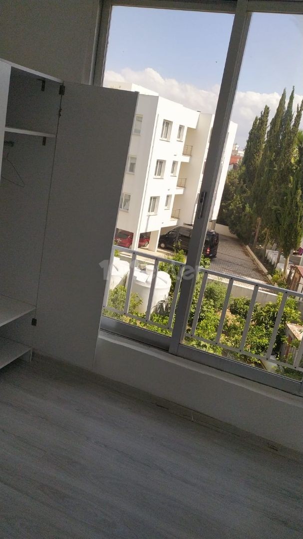 2+1 WOHNUNG ZUM VERKAUF IN GÖNYELİ