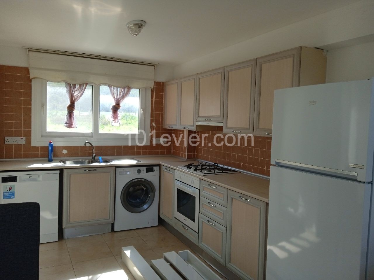 3+1 Villa for Rent in Karaoglanoglu ** 