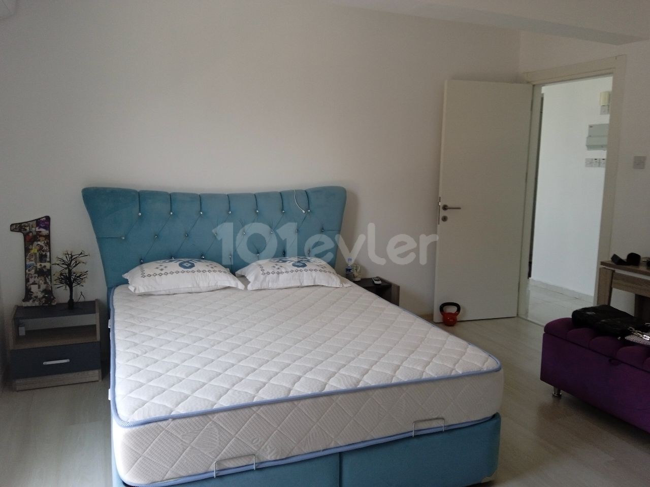 Penthouse for sale in the center of Kyrenia ** 