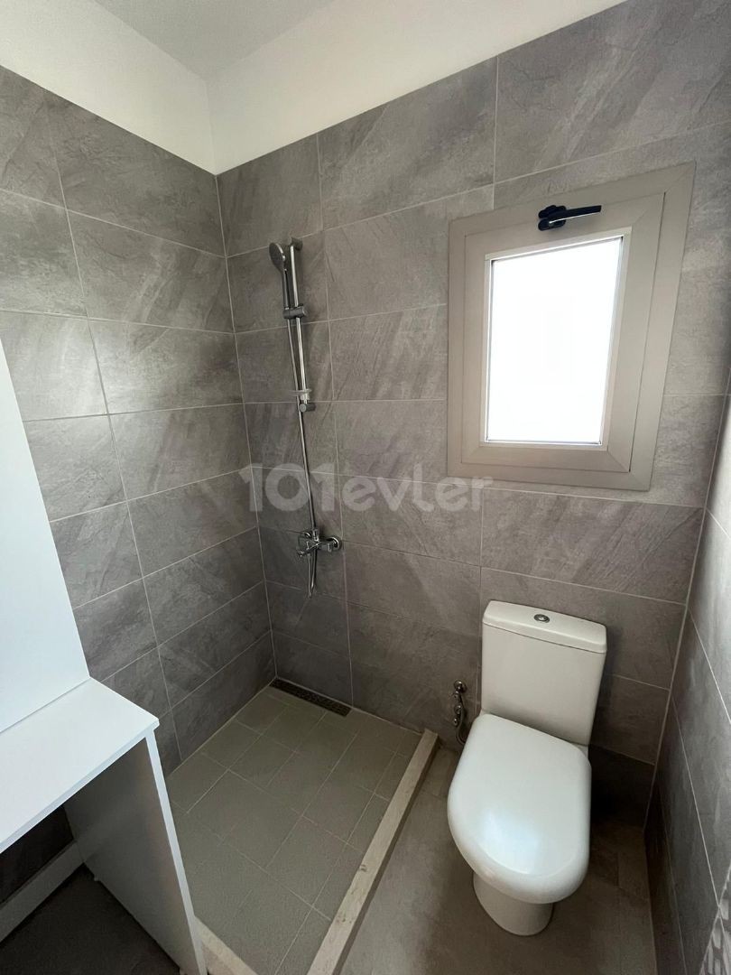 GİRNE LAVASH ARKASİNDA YENİ2+1 DAİRE