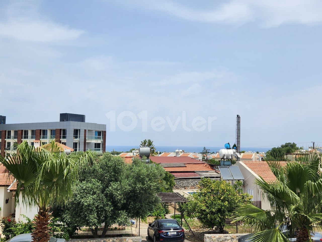 Semi Detached To Rent in Karaoğlanoğlu, Kyrenia