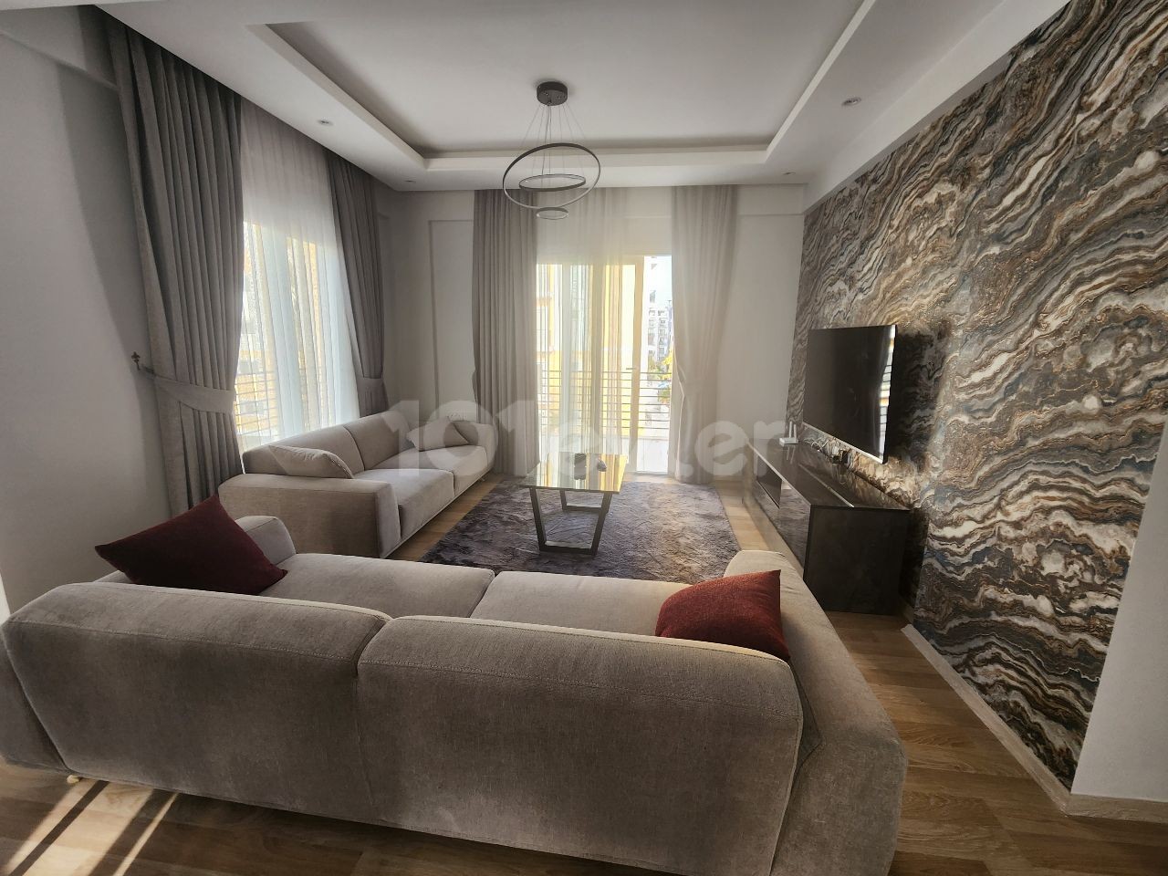 4+1 RENTAL IN KYRENIA CENTER, WALKING DISTANCE TO CITY HOTELS