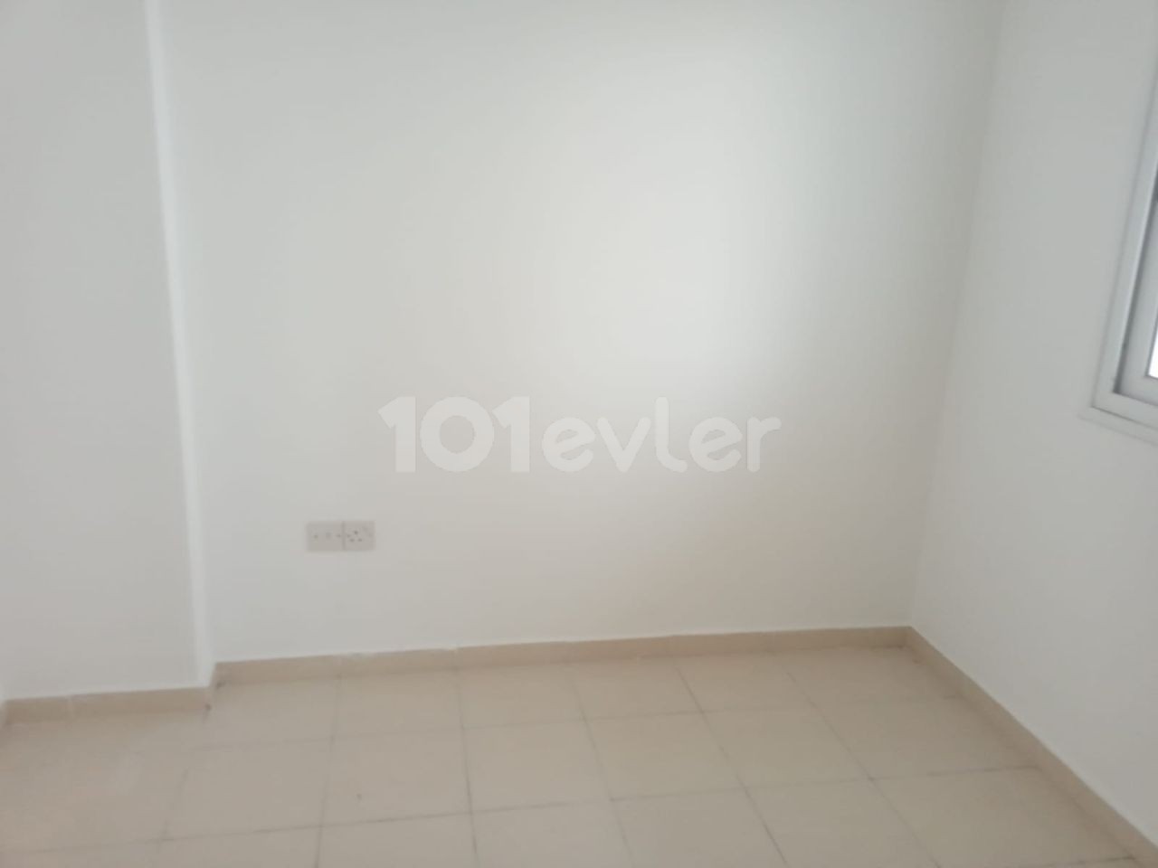 3+1 flat for sale in Hamitkoy ** 