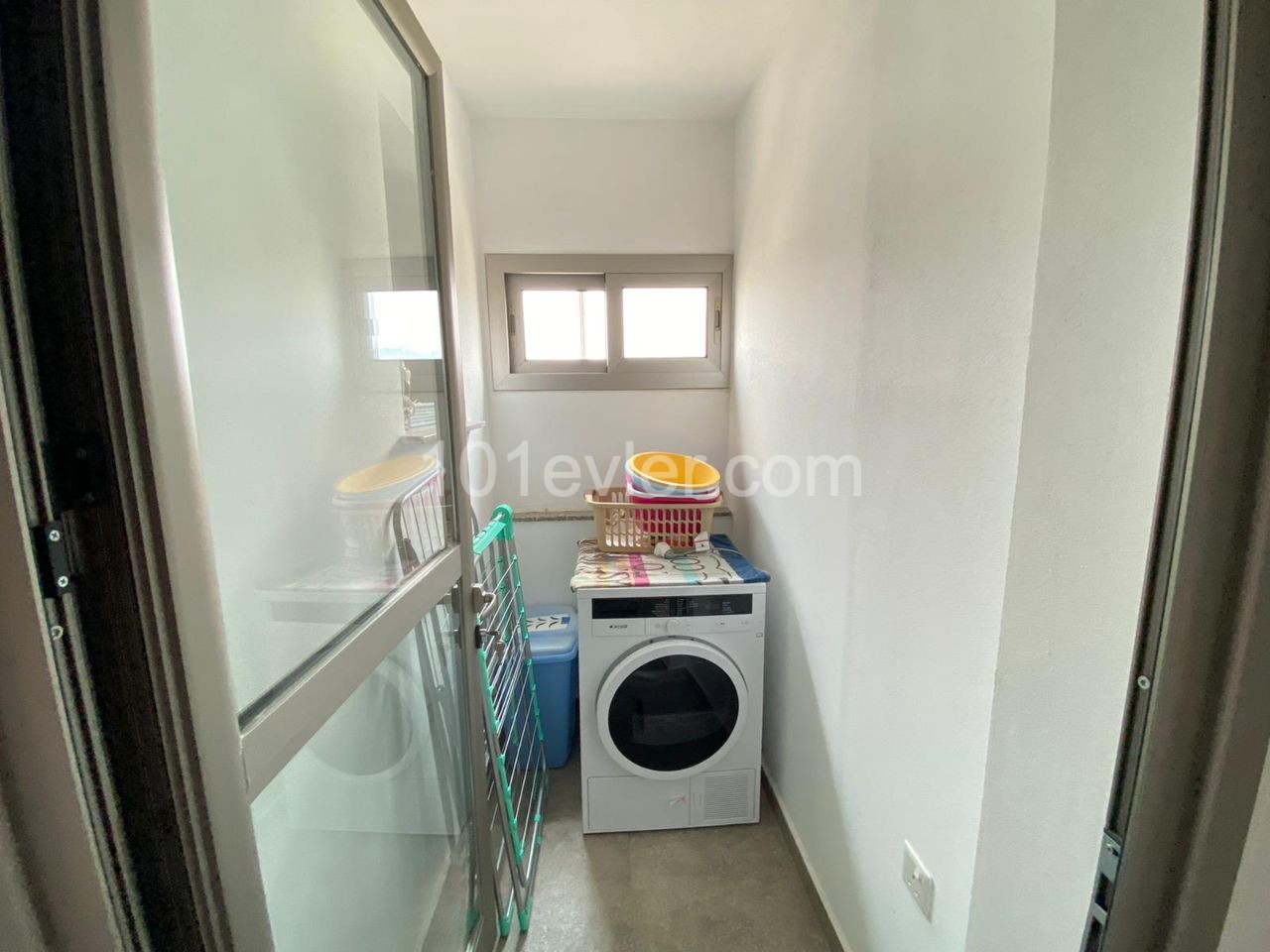 DUPLEX VOLL MÖBLIERTES 3+1 PENTHOUSE MIT MEERBLICK IM ZENTRUM VON KYRENIA ** 