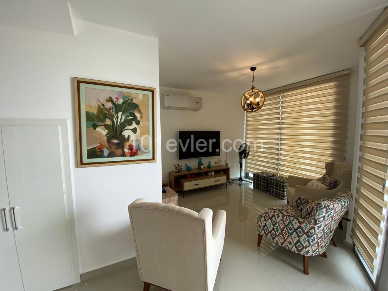 SEA VIEW DUPLEX IN THE CENTER OF KYRENIA FULLY FURNISHED 3+1 PENTHOUSE ** 