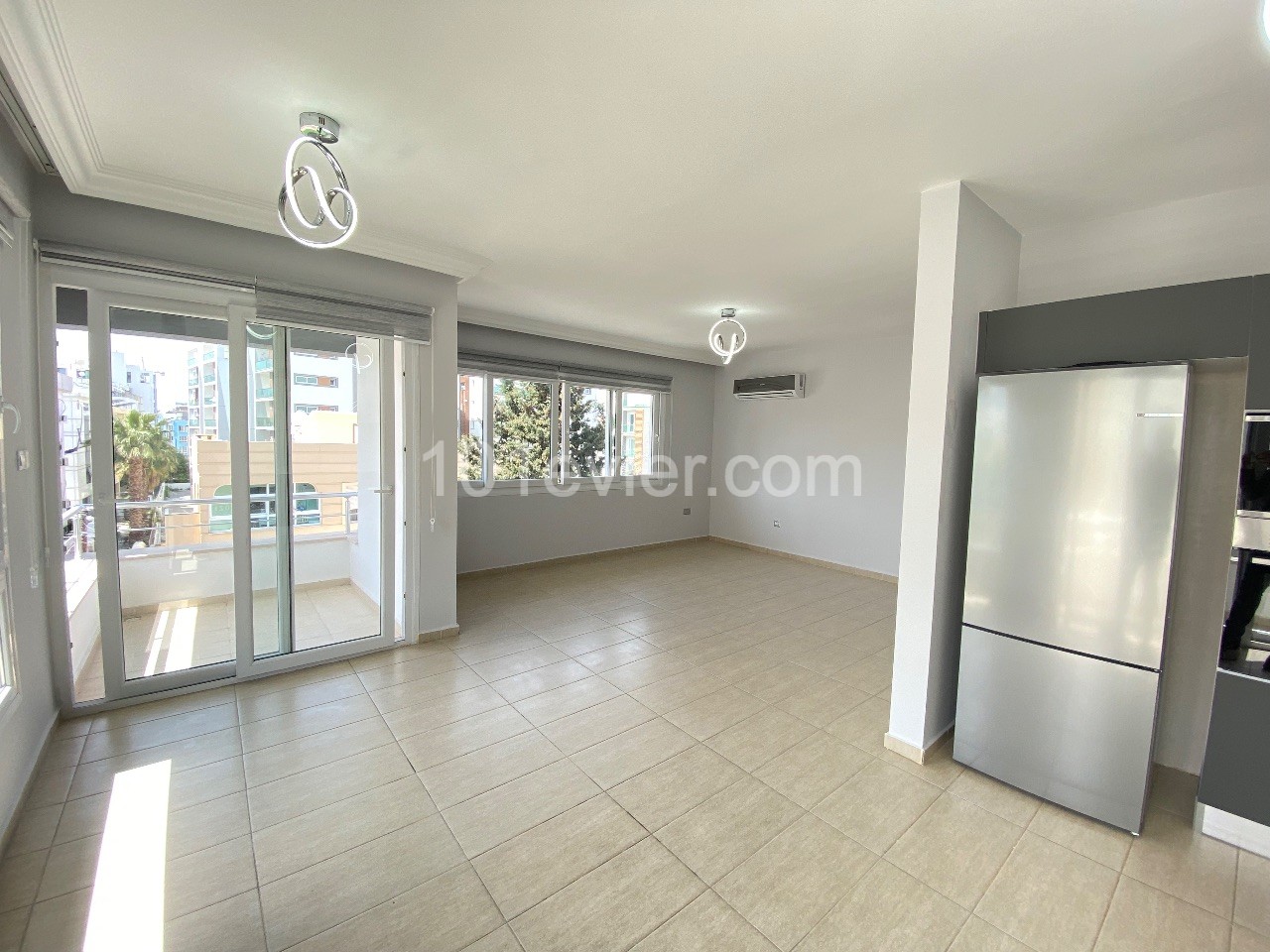 LUXURIOUS OFFICES FOR RENT IN KARAKUM, KYRENIA ** 