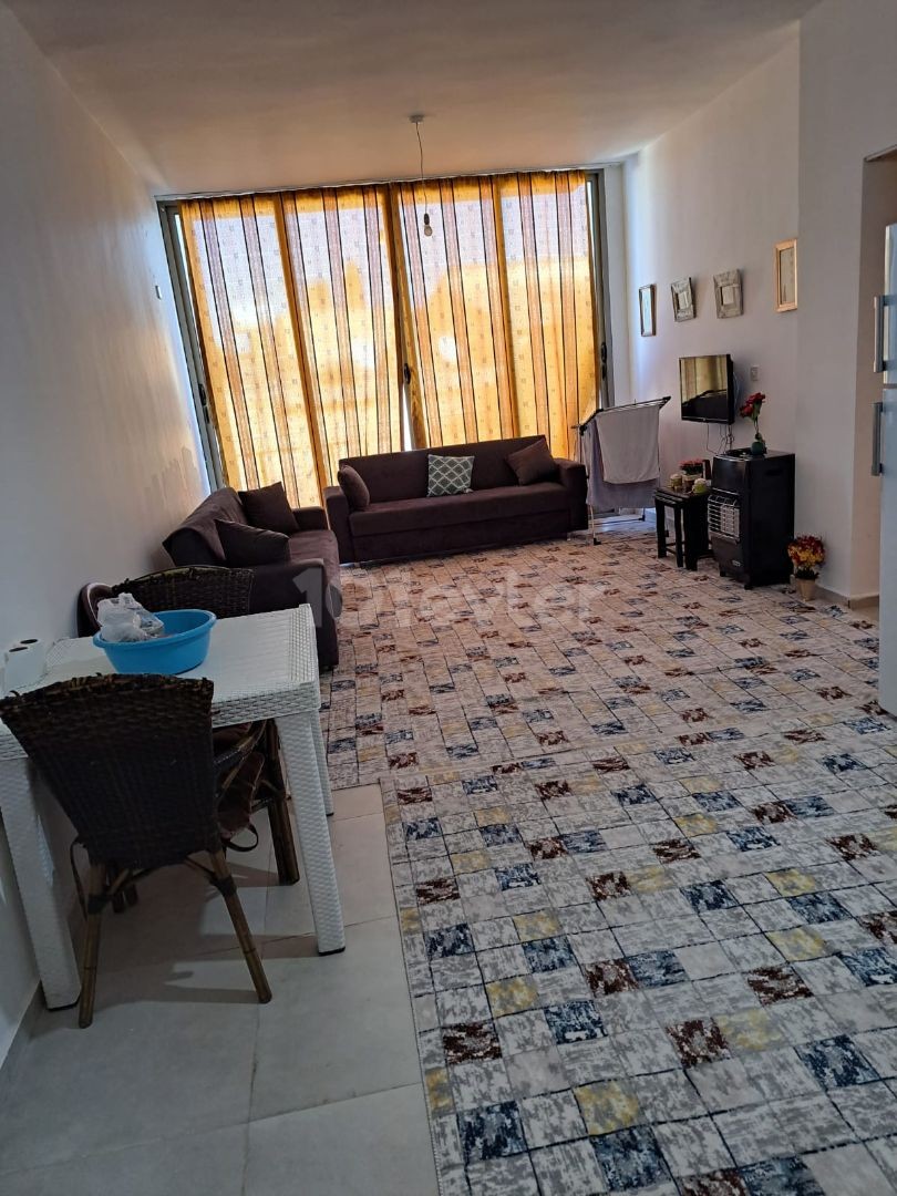 2+1 FLAT FOR SALE IN KYRENIA LAPTA REGION