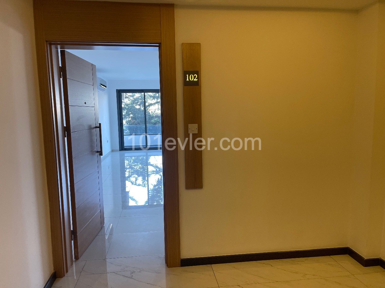 Kyrenia - Citycenter | 2+1 Apartment For Sale