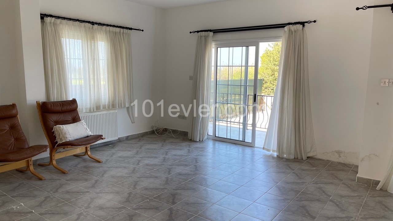 3 Bedroom Villa for Rent with Pool Near the Sea in Ozankoy ** 