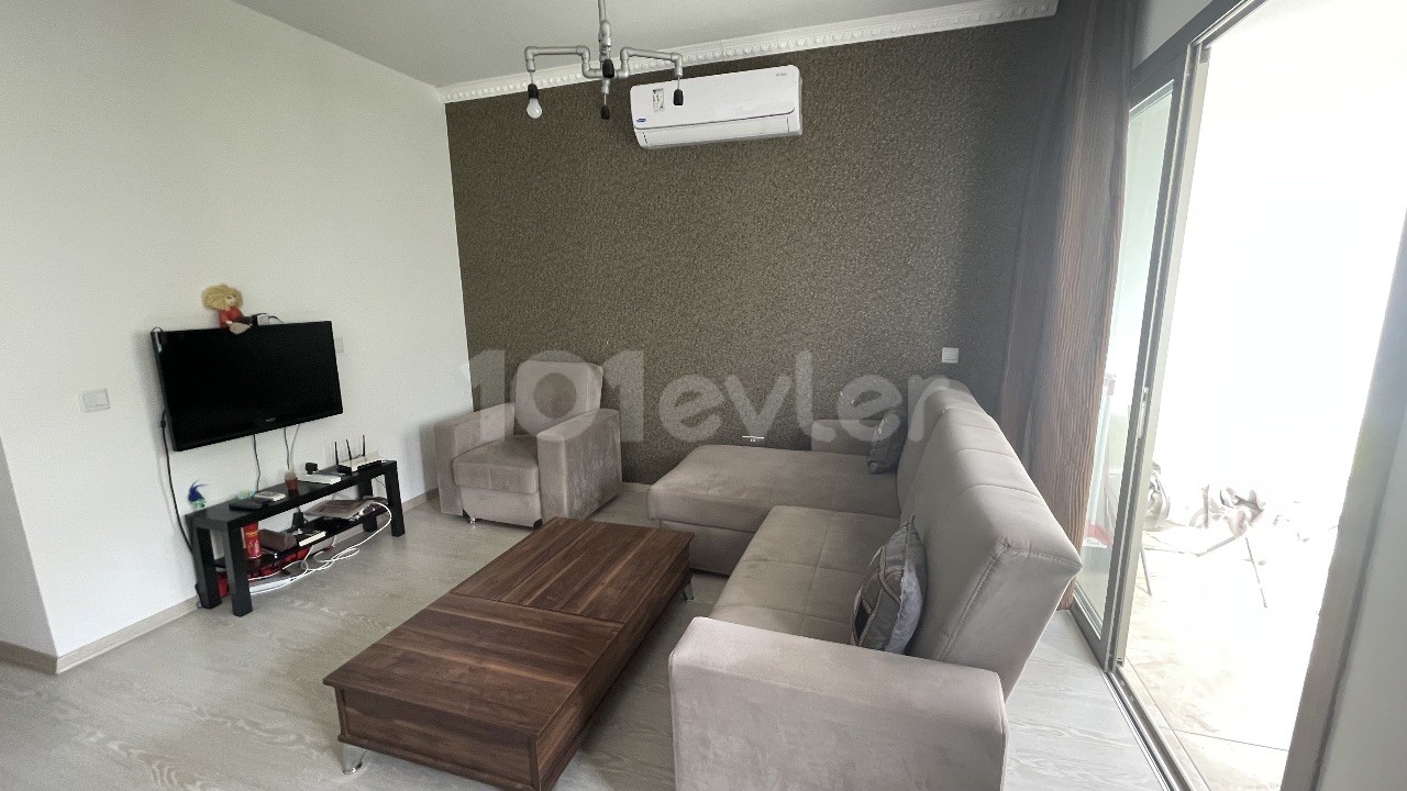 Girne Merkezde 2+1 Satılık Daire