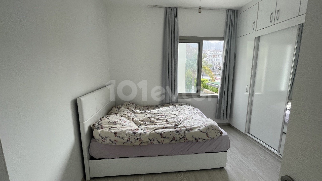 Girne Merkezde 2+1 Satılık Daire