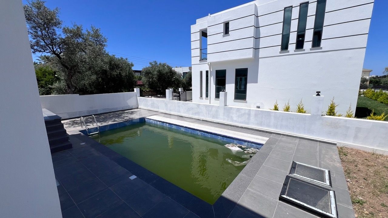 Luxuriöse 3+1 Villa mit privatem Pool in Ozanköy