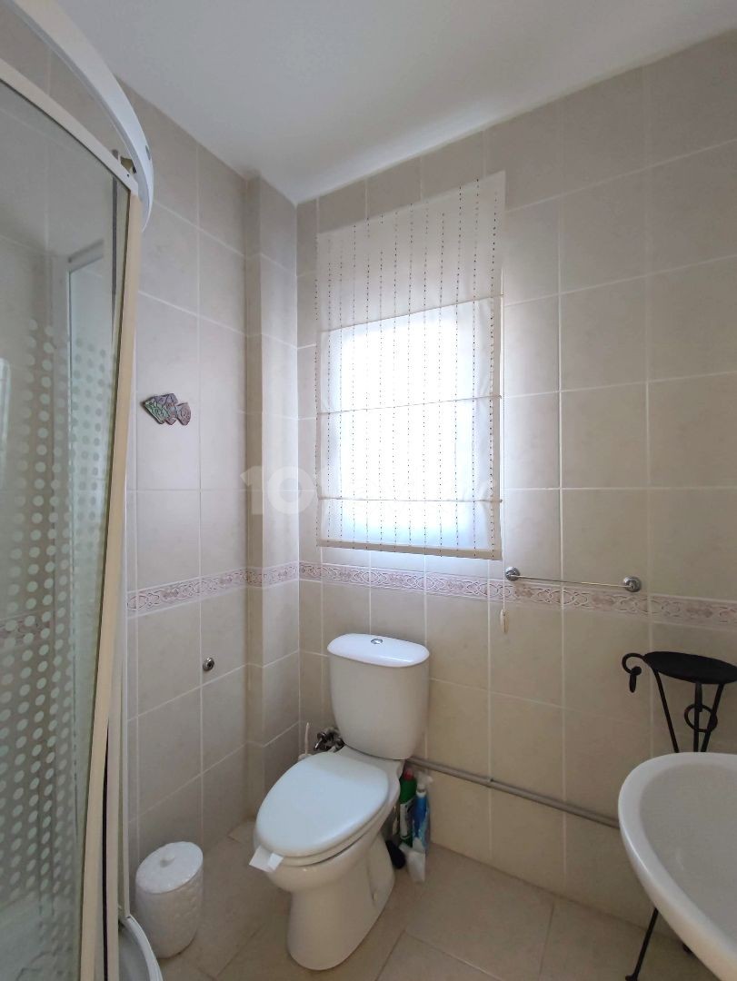 Girne Zeytinlik'te Kiralık 3+1 Villa