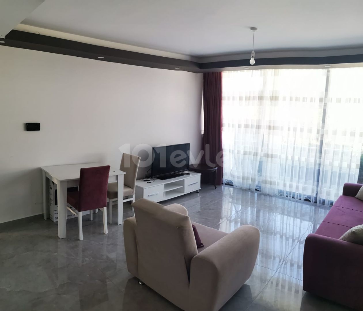 APARTMENT FOR RENT IN SITE WITH POOL