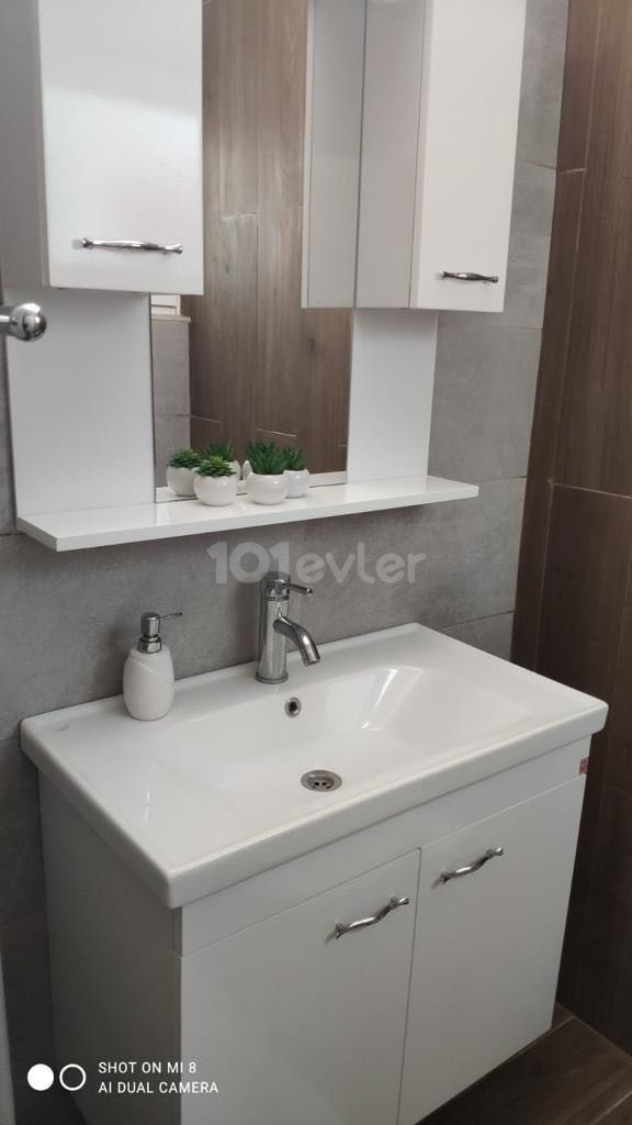 Flat To Rent in Girne Merkez, Kyrenia