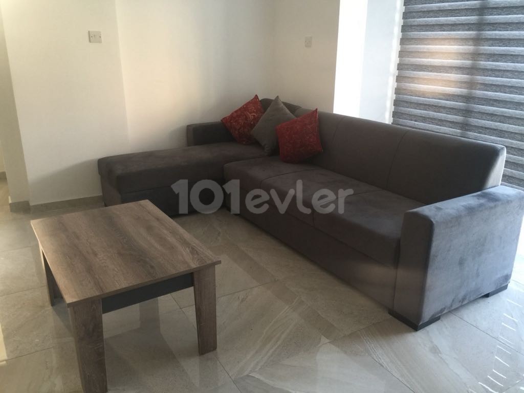 FLAT WITH TERRACE FOR RENT IN LAPTADA