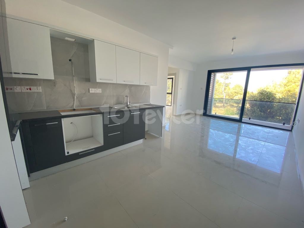 2+1 flat for sale in Kyrenia Center ** 