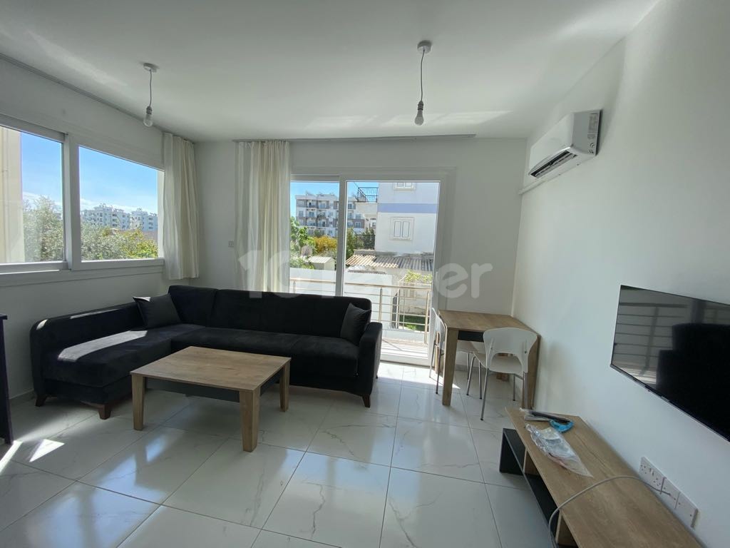 2+1 fully furnished flat in Küçükkaymaklı, Nicosia ** 