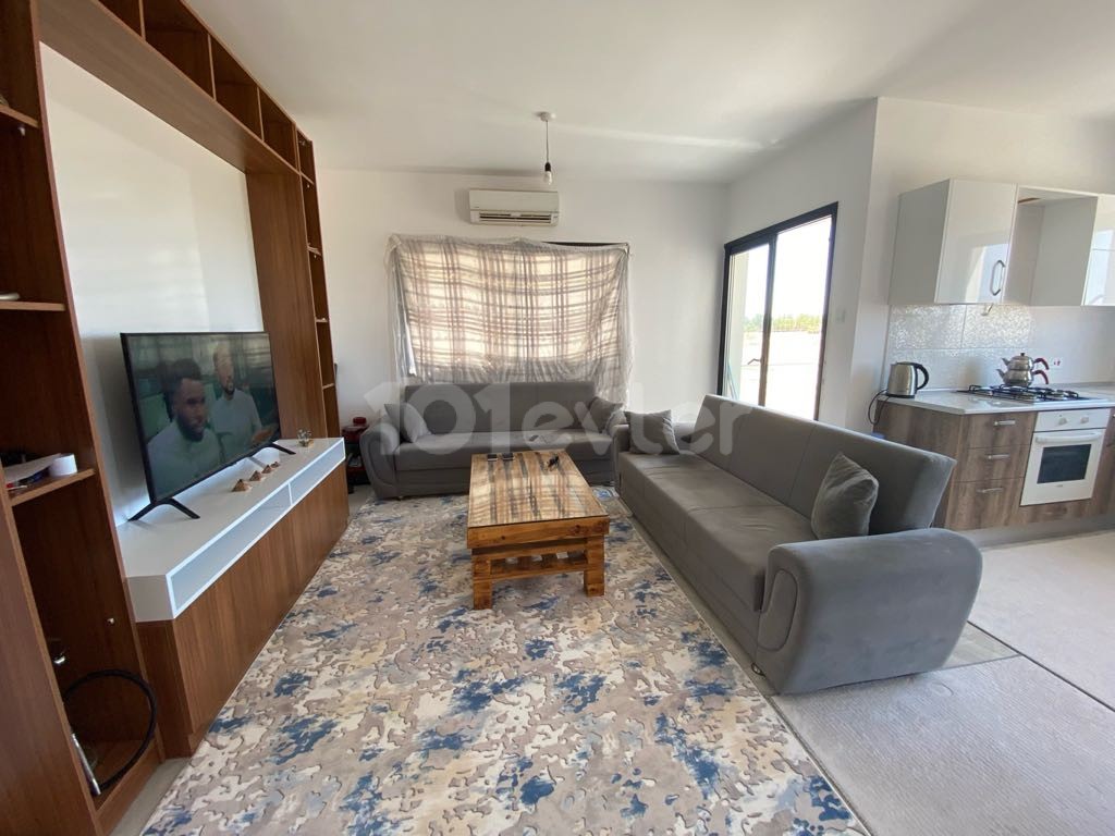 2 + 1 Apartment for sale in Piggies nose in Kucukkaymakli, Nicosia ** 