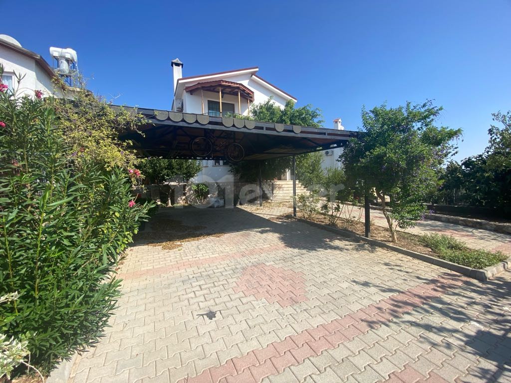 Dikmende 4+1 satılık villa