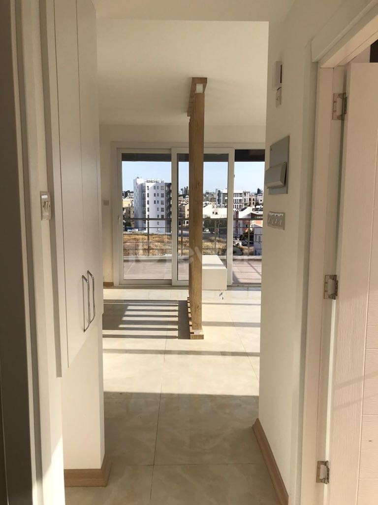 Lefkoşa küçükkaymaklı da 2+1 Penthouse Satılık daire