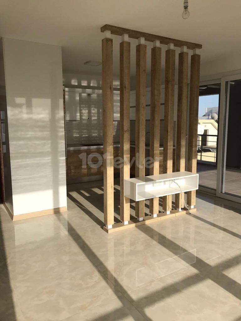 Lefkoşa küçükkaymaklı da 2+1 Penthouse Satılık daire