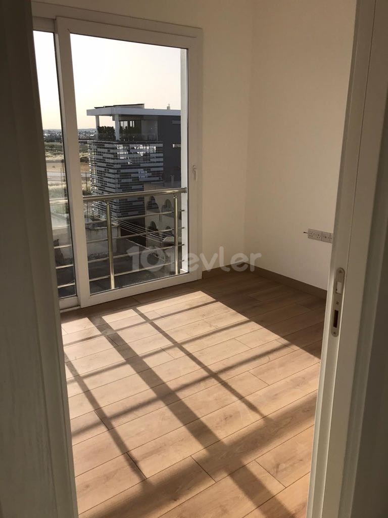 Lefkoşa küçükkaymaklı da 2+1 Penthouse Satılık daire