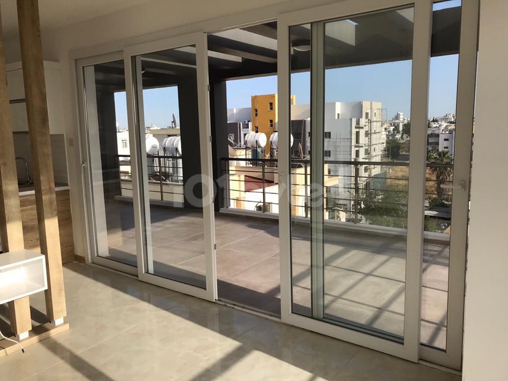 Flat For Sale in Küçük Kaymaklı, Nicosia