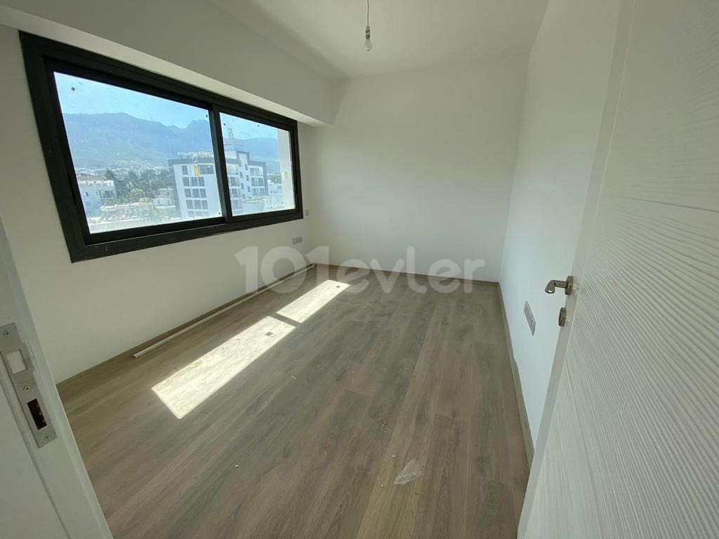 Girne merkezde 1+1 sıfır eşyalı sıfır kiralık daire