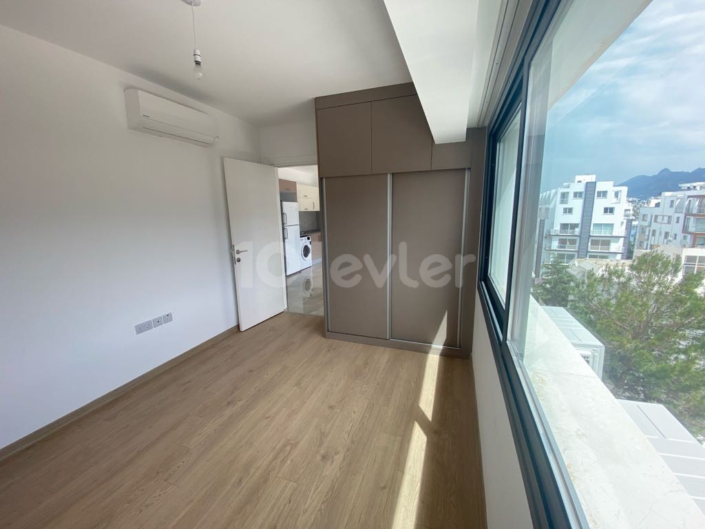 Flat To Rent in Aşağı Girne, Kyrenia