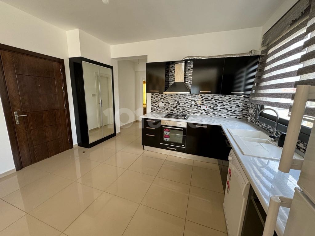 Flat To Rent in Ortaköy, Nicosia