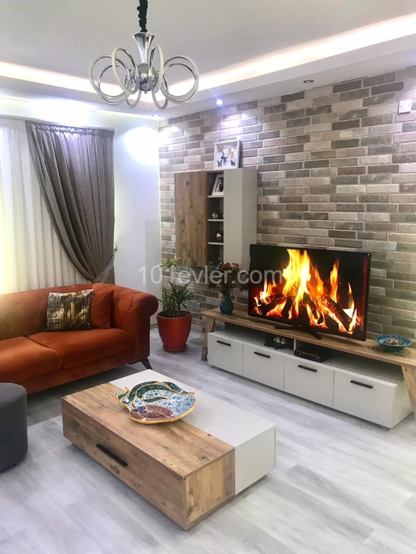 Zeytinlik Bölgesinde 3+1 Satılık İkiz Villa